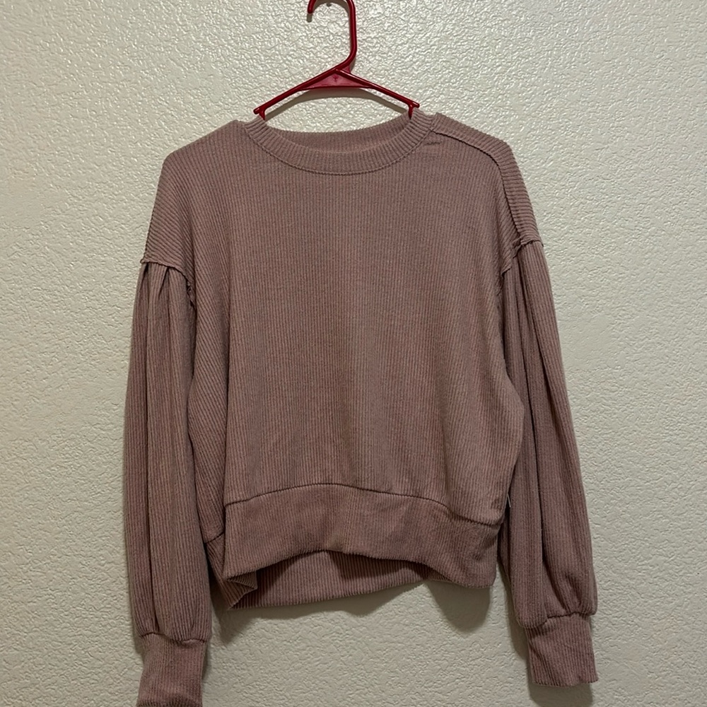 Cropped Long Sleeve from Kohl’s Size Large
